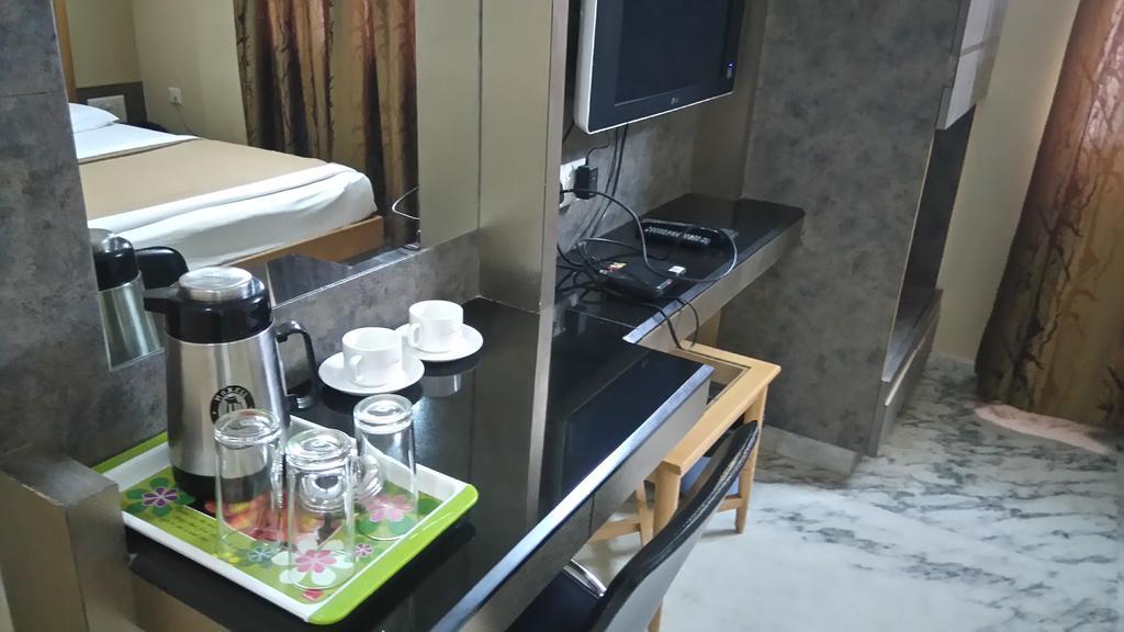 Hotel Manasa Paradise Μπανγκαλόρ Εξωτερικό φωτογραφία