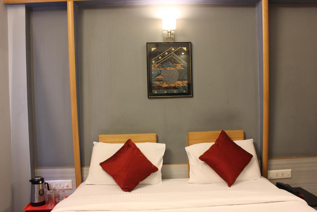 Hotel Manasa Paradise Μπανγκαλόρ Εξωτερικό φωτογραφία