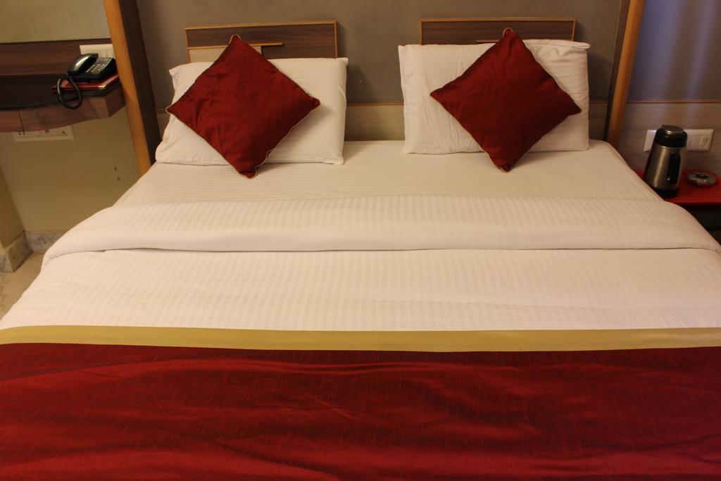 Hotel Manasa Paradise Μπανγκαλόρ Εξωτερικό φωτογραφία
