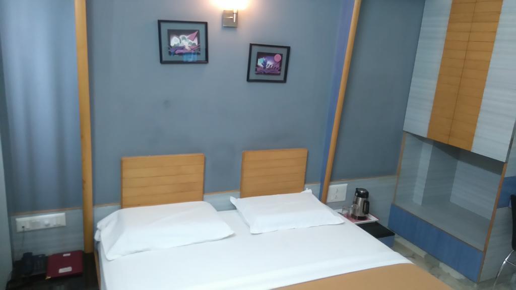 Hotel Manasa Paradise Μπανγκαλόρ Εξωτερικό φωτογραφία